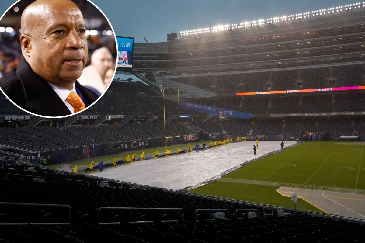 Bears target two suburban locations for new stadium as there's no suitable site in Chicago.
