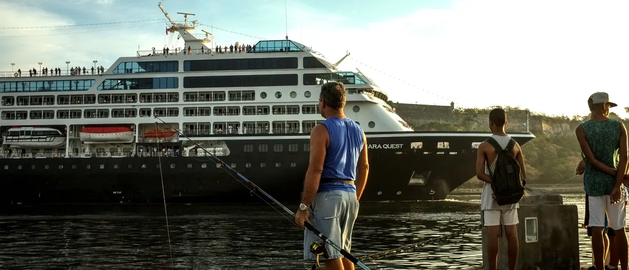 Big Cruise Lines Are In Trouble Following Supreme Court Decision on Their Illegal Use of Cuban Port Taken by Castro