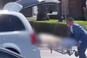 Body falls from mortuary van onto LA street, graphic video reveals