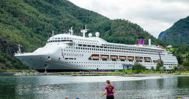 Carnival Cruise Line Stops Bookings After Technical Issue Significantly Reduced Prices: 'Really a Bargain'