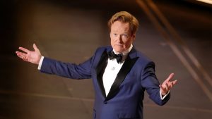 Conan O'Brien and Zach Galifianakis state it's a 'misunderstanding' that comedy shows solely focus on conservatives.