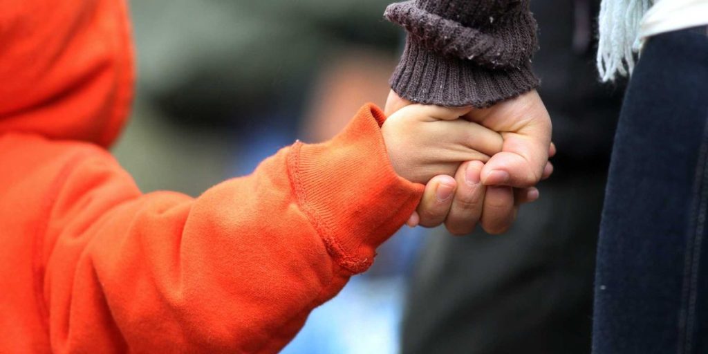 Couple steps in when they witness a Florida mother disciplining her 4-year-old son, leading to their arrest.