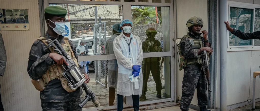 Crowd in Congo Sets Fire to Ebola Hospital Tents in the Heart of the Outbreak