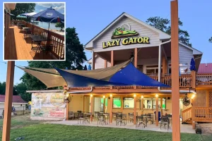 Customer at South Carolina restaurant dies from umbrella accident