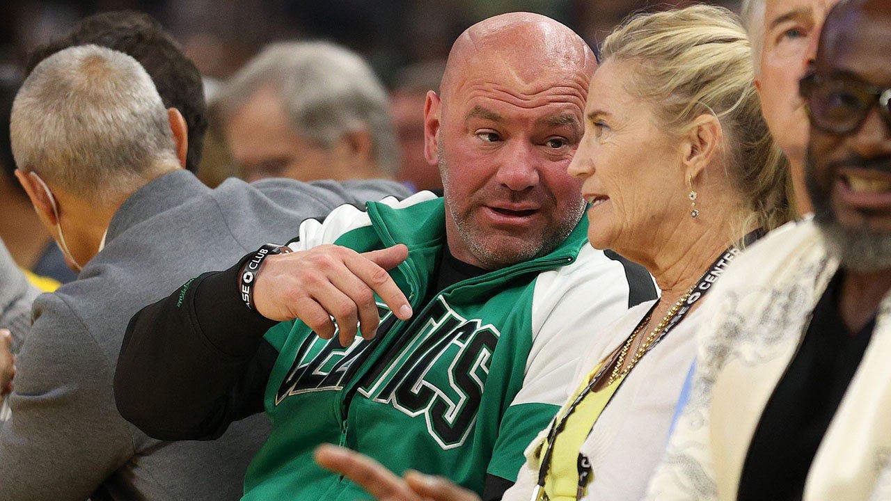 Dana White remembers strange encounter with Warriors owner who attempted to "Unzip" his Celtics hoodie
