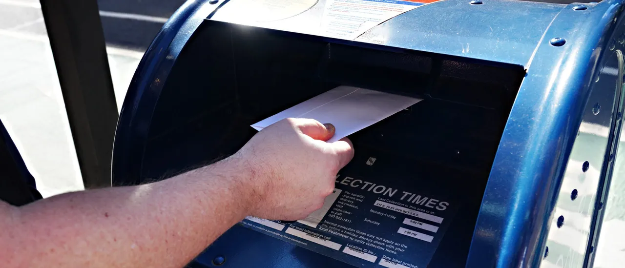 Democratic Primary Candidate Withdraws After Confessing To Mail Theft