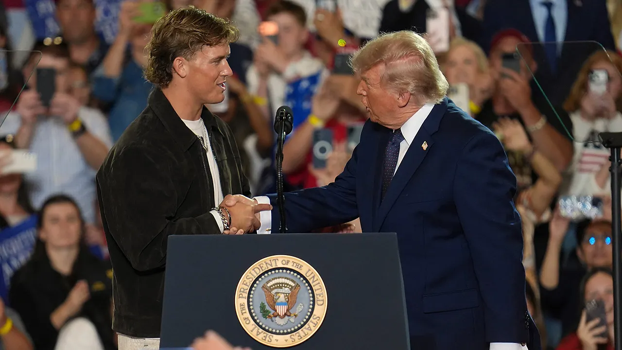 Don't equate Jaxson Dart's Trump rally speech in New York with Colin Kaepernick's activism.
