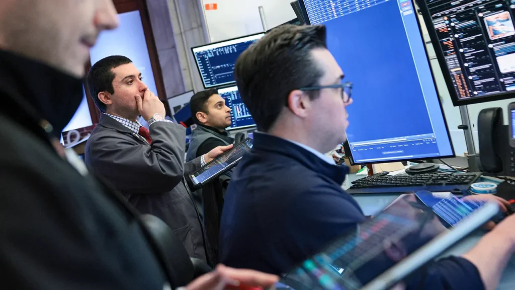 Economist Gary Shilling suggests a US recession is likely to happen in 2026