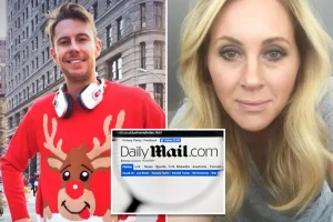 Editor accused of 'disrespecting women' led staff to deface restrooms in protest: lawsuit