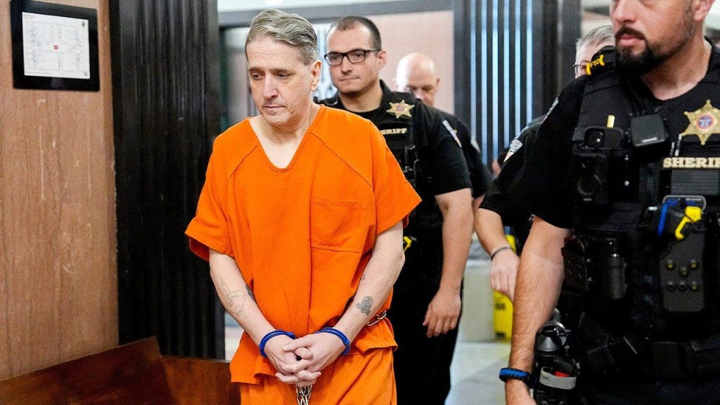Ex-death row prisoner Richard Glossip granted bond after 29 years