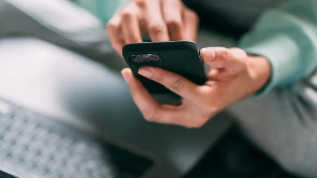 FCC plan to curb robocalls might need additional personal identification for phone users