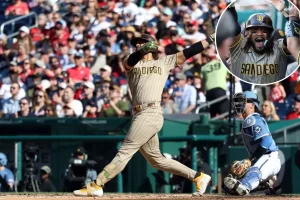 Fernando Tatis Jr. of the Padres breaks out of his long home run slump