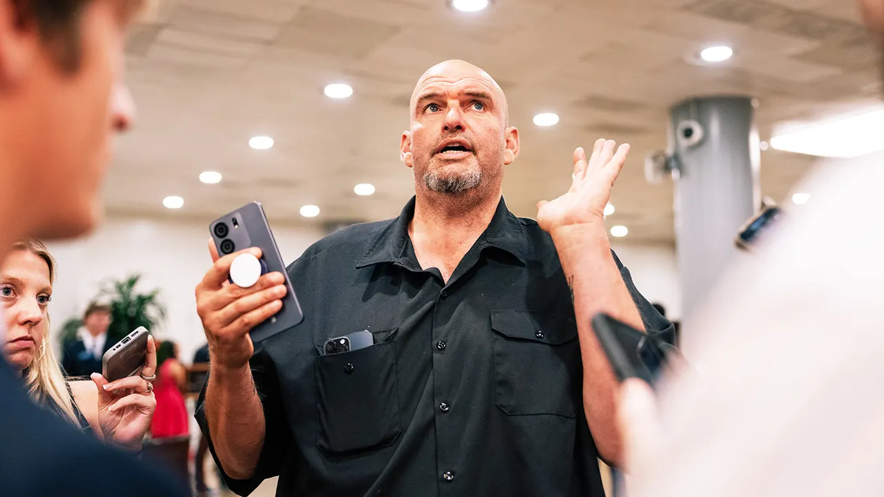 Fetterman criticizes Democrats on Maher podcast for pursuing Trump on every topic
