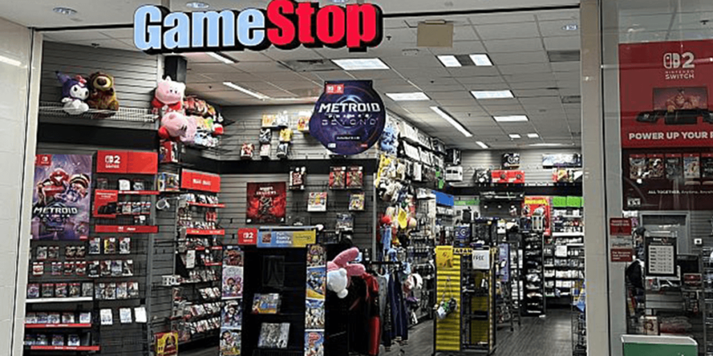 GameStop's next move: transforming into a real rival to Amazon. The company's strategy is surprising.