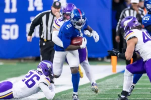 Giants choose not to pick up Deonte Banks' fifth-year option as a new start begins