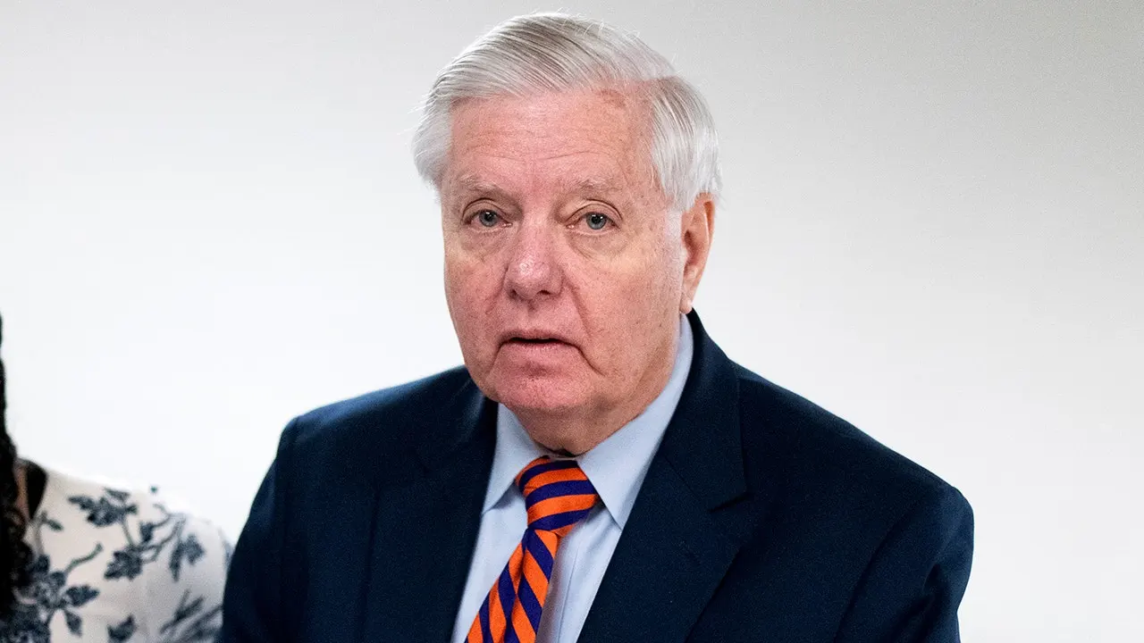 Graham suggests increasing assaults on Iran
