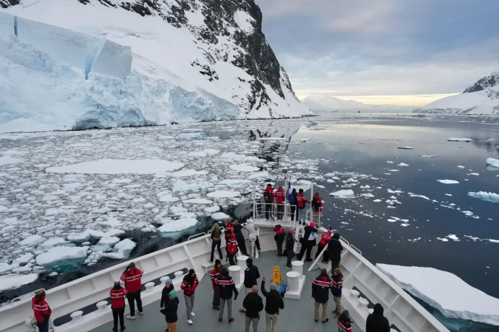 Growth of tourism in Antarctica sparks worries about pollution and illness