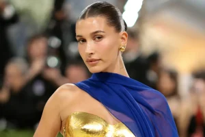 Hailey Bieber's Met Gala hairstyle featured a $32 Ouai hair oil.