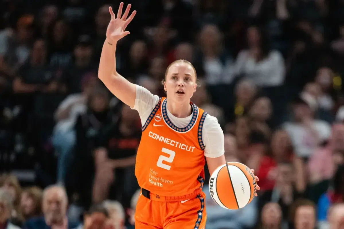 Hailey Van Lith signs a developmental contract days after her release