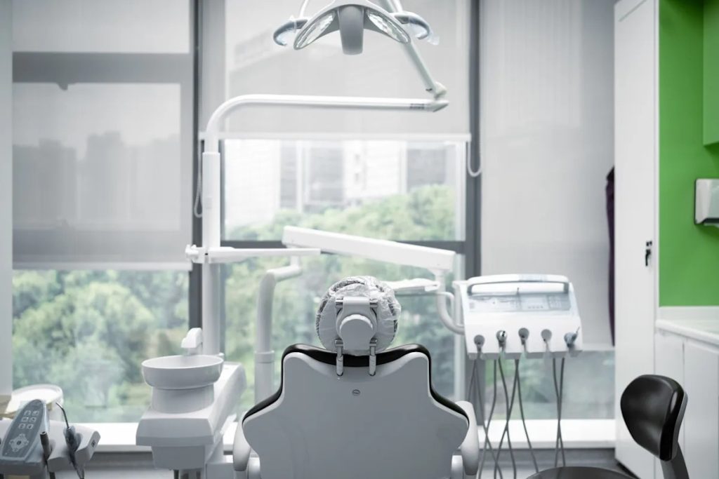 Health authorities alert patients about possible HIV and hepatitis exposure at a dental clinic