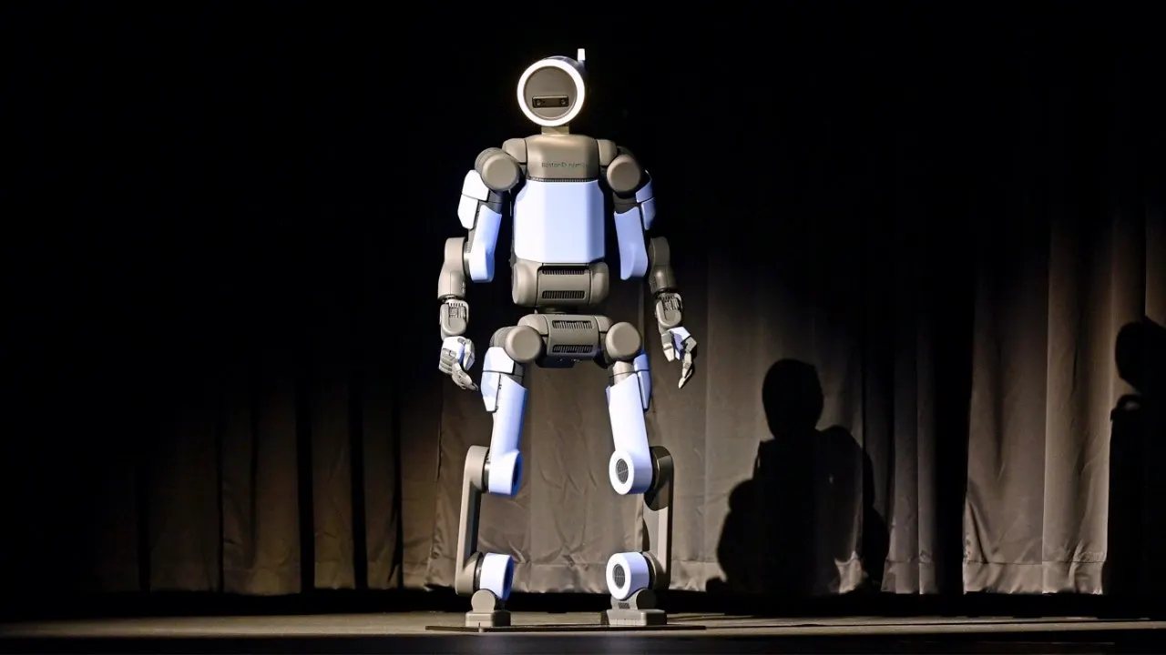 Hyundai plans to introduce Boston Dynamics humanoid robots in US auto factories by 2028