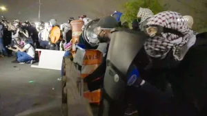 ICE agents use pepper balls as protests at Newark detention center intensify
