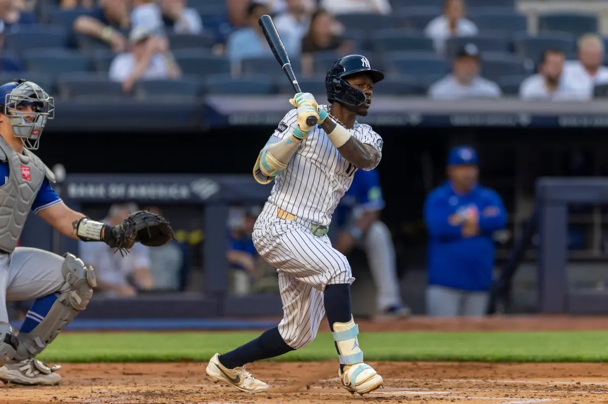 Jazz Chisholm Jr. keeps performing well for Yankees while wearing a teammate's pants