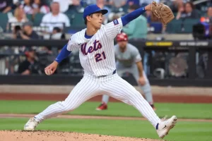 Jonah Tong earns his first win of the season with a tough performance.