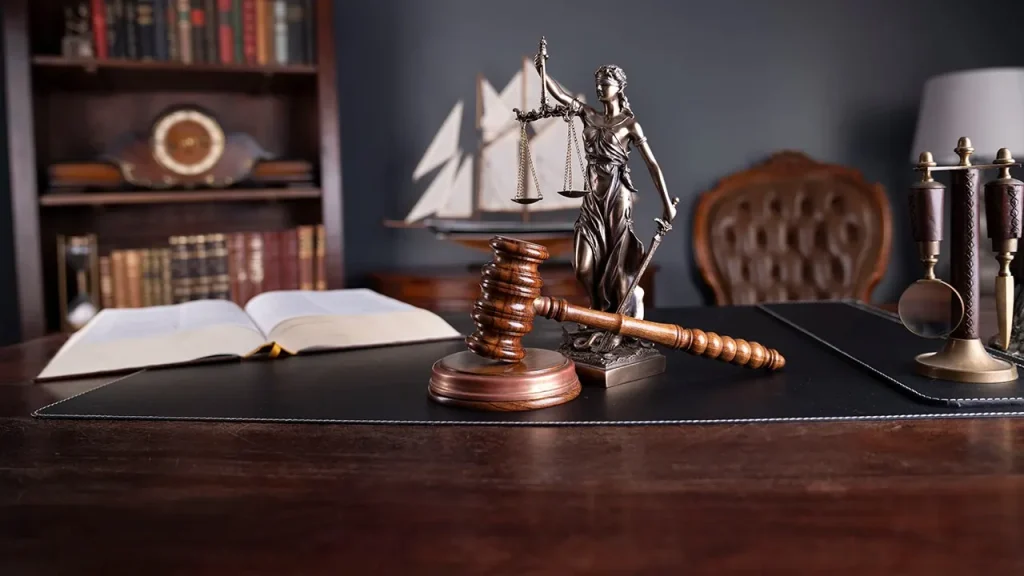 Judge engaged in sexual activity in courthouse chambers, misconduct report states