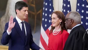 Kevin Warsh officially takes office as Fed chair at the White House