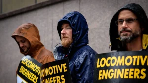 LIRR employees earning more than $160K annually strike for increased pay