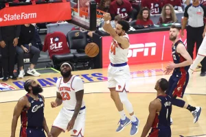 Landry Shamet's playoff performance has changed significantly since being benched.