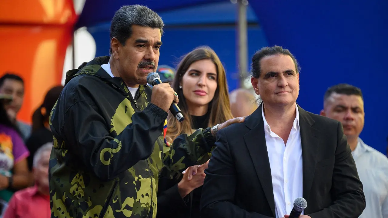 Maduro associate sent to the US, confronts allegations in Venezuela oil and food plot