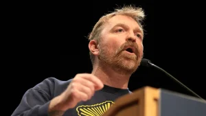 Maine Senate hopeful Graham Platner sent inappropriate messages to women while he was married.
