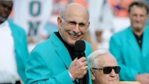Manny Fernandez, key member of the Dolphins' 1972 unbeaten team, passes away at 79