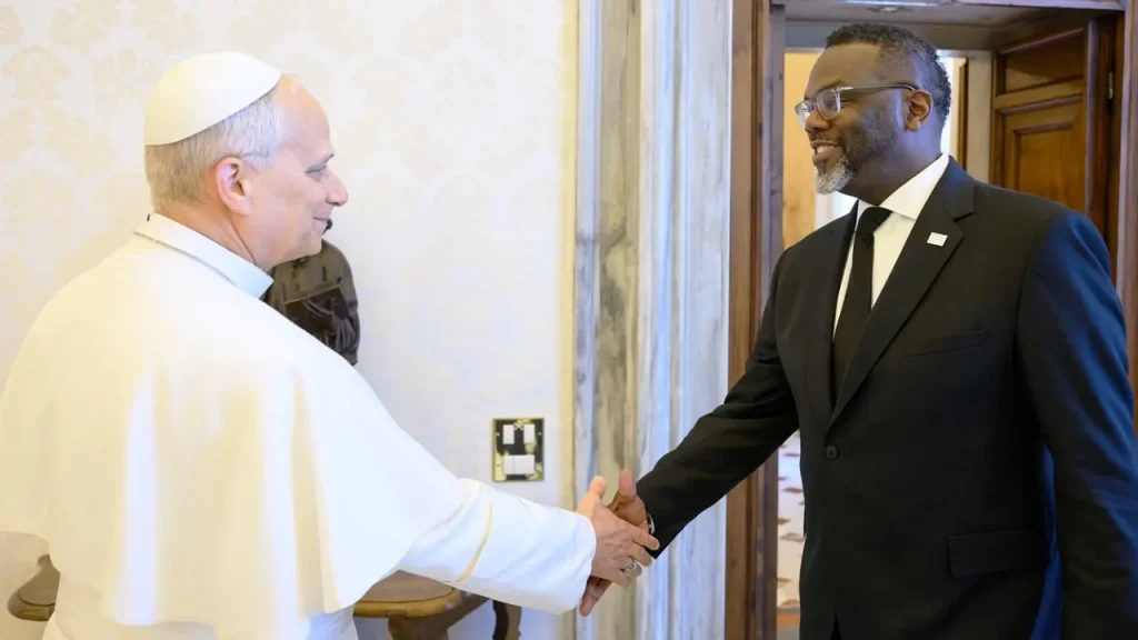 Mayor Brandon Johnson meets with Pope Leo XIV and the attorney for George Floyd's family.