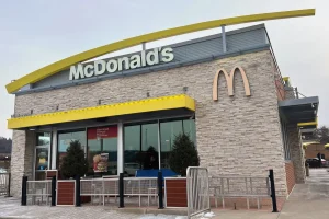 McDonald's in Washington to settle class action for thousands