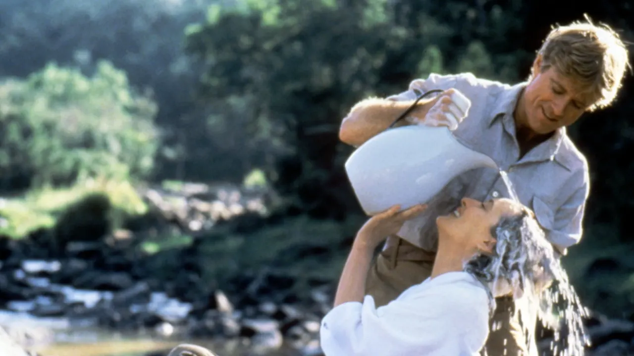 Meryl Streep praises Robert Redford in the hair-washing scene from 'Out of Africa'