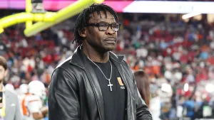 Michael Irvin addresses critics of Mike Vrabel and Dianna Russini