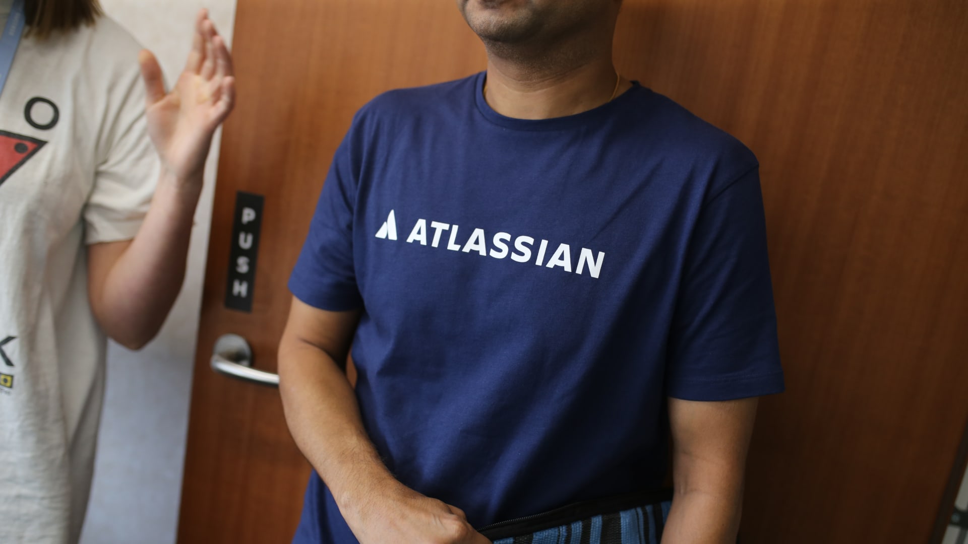 Midday stocks seeing the largest changes: Atlassian, Apple, Roblox, Reddit, Twilio and others