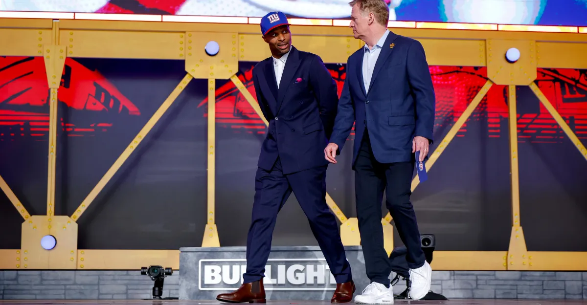 Osi Umenyiora confirms that NFL's international games are permanent.
