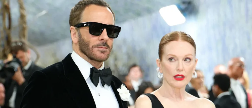 Police Detain Suspected Anti-Bezos Protester Amid Commotion on Met Gala Red Carpet