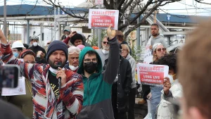 Proud Boys and communist groups confront each other during protest at New Jersey ICE detention center
