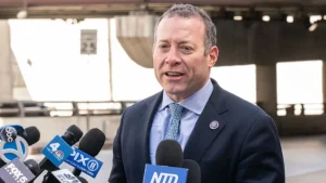 Rep. Gottheimer advocates for a tax credit bill promoting 'Jersey Pride' to compete with 'I Love NY'