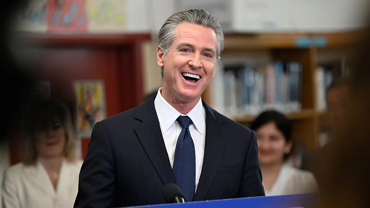 Republican bill aims at blue states for transferring billions in COVID-era unemployment debt to employers