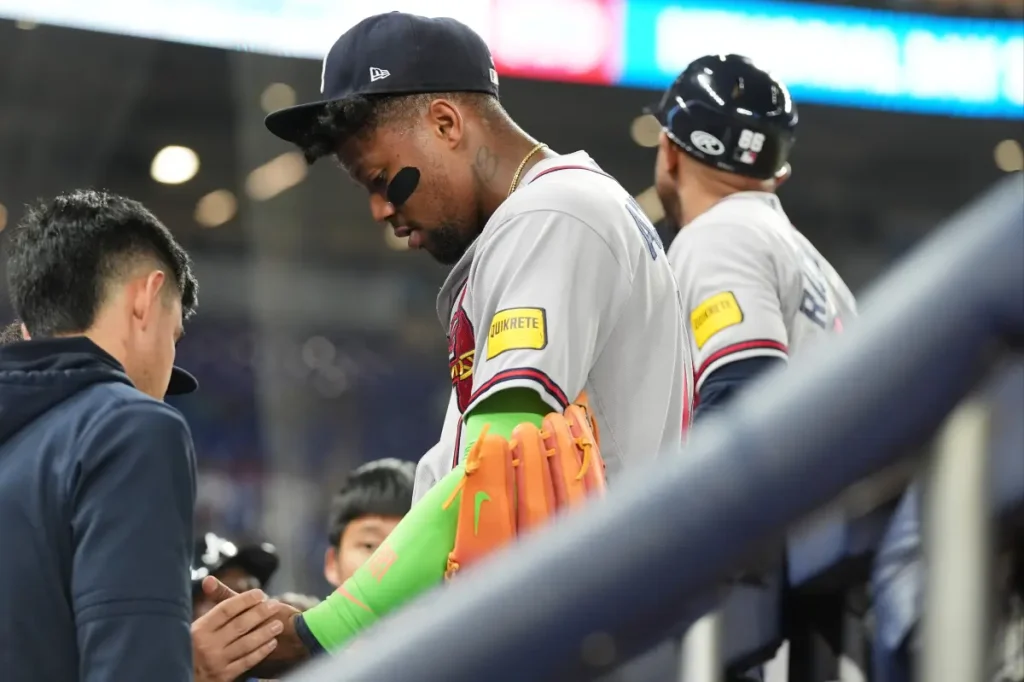 Ronald Acuna Jr. leaves game, raising latest worries for the Braves