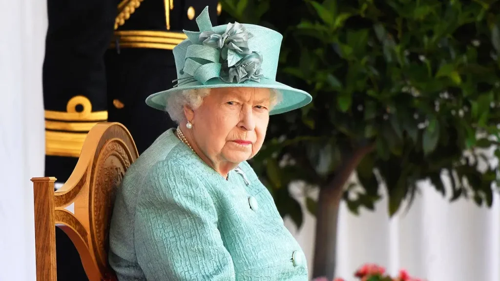 Royal author suggests that Queen Elizabeth's 'icy gaze' unsettled leaders.