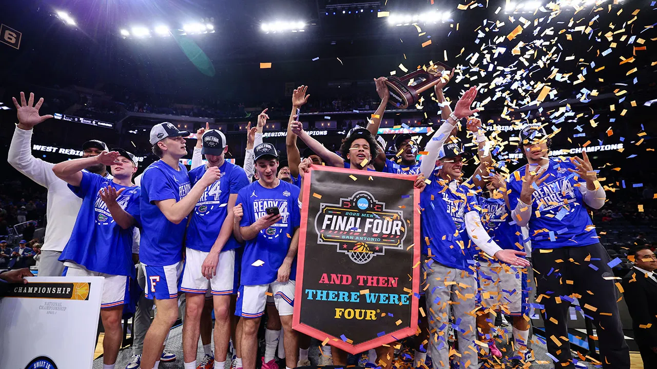 Rueben Chinyelu of the Florida Gators pulls out of the NBA Draft, probably securing UF's spot as the top team heading into the season.