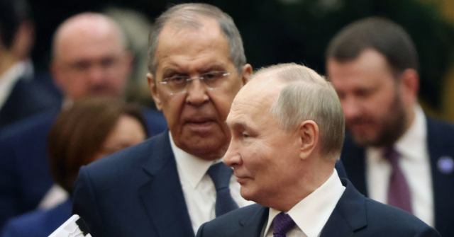 Russia Advises U.S. to Leave Embassy in Ukraine Prior to Attacks