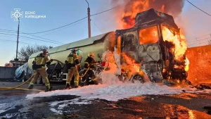 Russian attacks leave 22 dead in Ukraine before ceasefire, Zelenskyy denounces the strikes